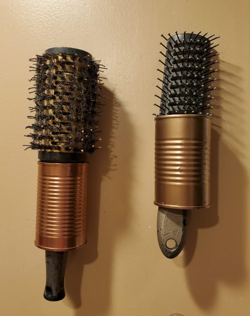 tin can brush holders